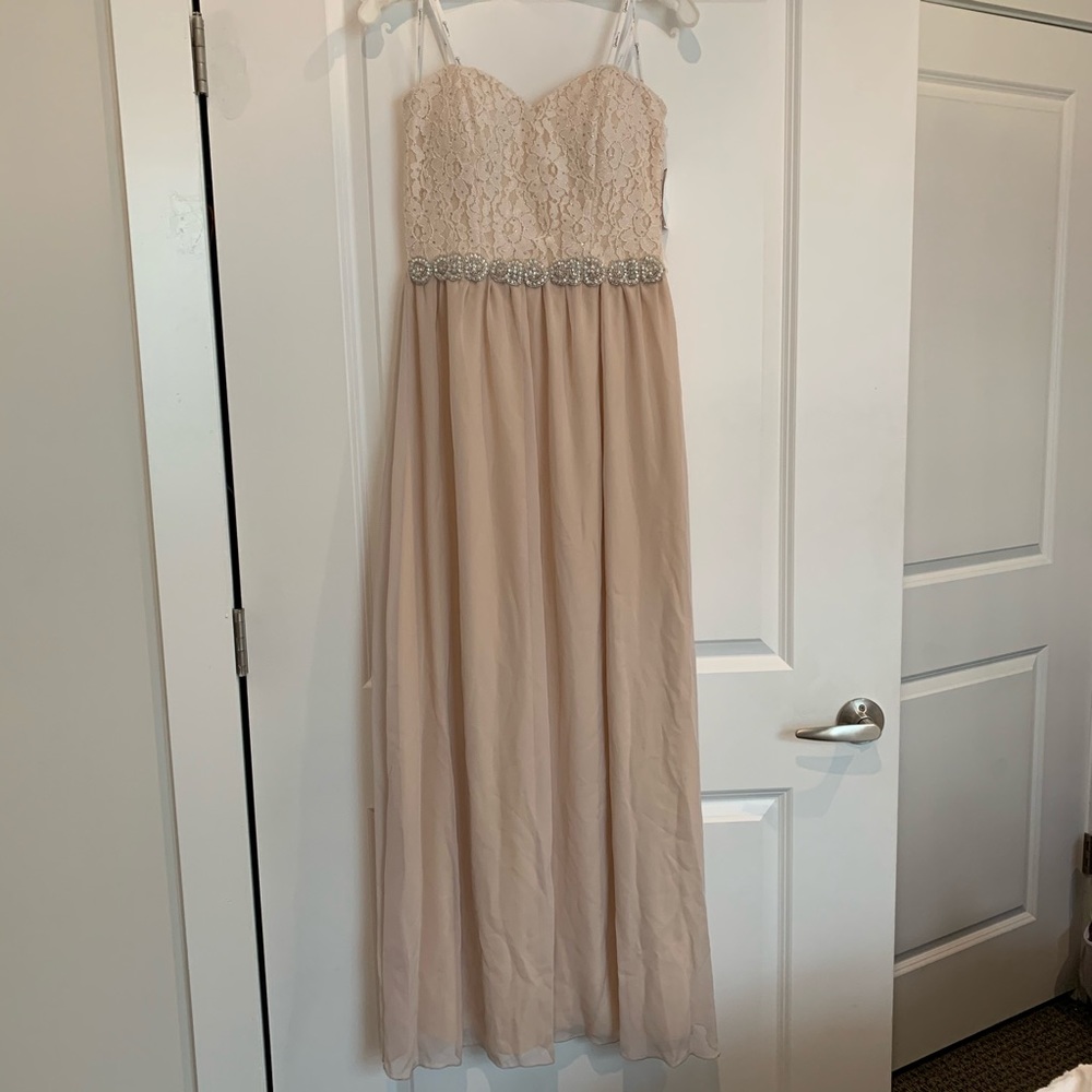 David’s Bridal - Blush pink - NEVER WORN